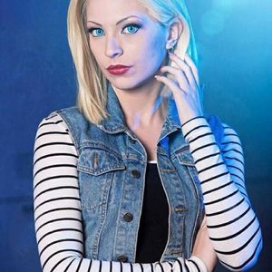 android 18 cosplay