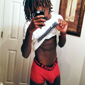 nude black teen selfie