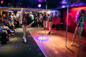 swingers clubs chicago