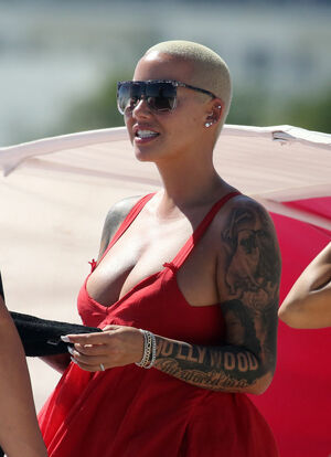 amber rose nude pussy