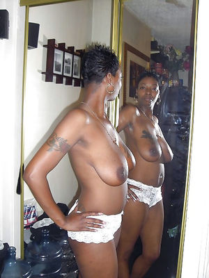 nude black mature women