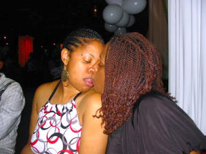 black girls kissing girls